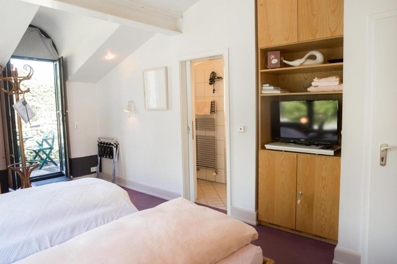 Air Boardinghouse Tulip Stockum, Zu Fuss - 3 Minuten Zur Messe Dusseldorf Ngoại thất bức ảnh