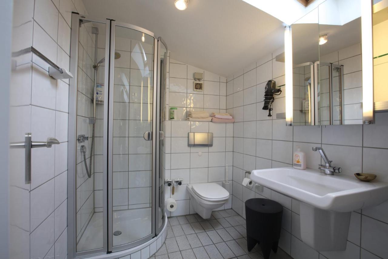 Air Boardinghouse Tulip Stockum, Zu Fuss - 3 Minuten Zur Messe Dusseldorf Ngoại thất bức ảnh