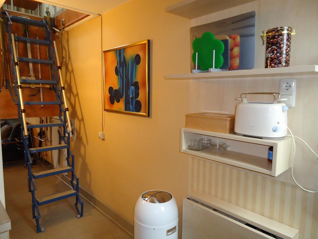 Air Boardinghouse Tulip Stockum, Zu Fuss - 3 Minuten Zur Messe Dusseldorf Phòng bức ảnh
