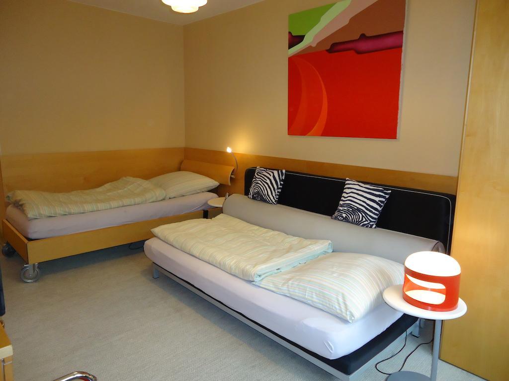 Air Boardinghouse Tulip Stockum, Zu Fuss - 3 Minuten Zur Messe Dusseldorf Phòng bức ảnh