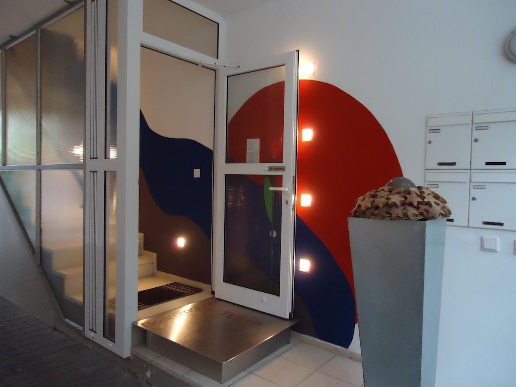 Air Boardinghouse Tulip Stockum, Zu Fuss - 3 Minuten Zur Messe Dusseldorf Ngoại thất bức ảnh