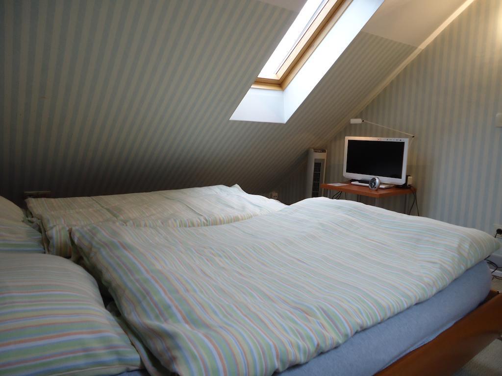 Air Boardinghouse Tulip Stockum, Zu Fuss - 3 Minuten Zur Messe Dusseldorf Phòng bức ảnh