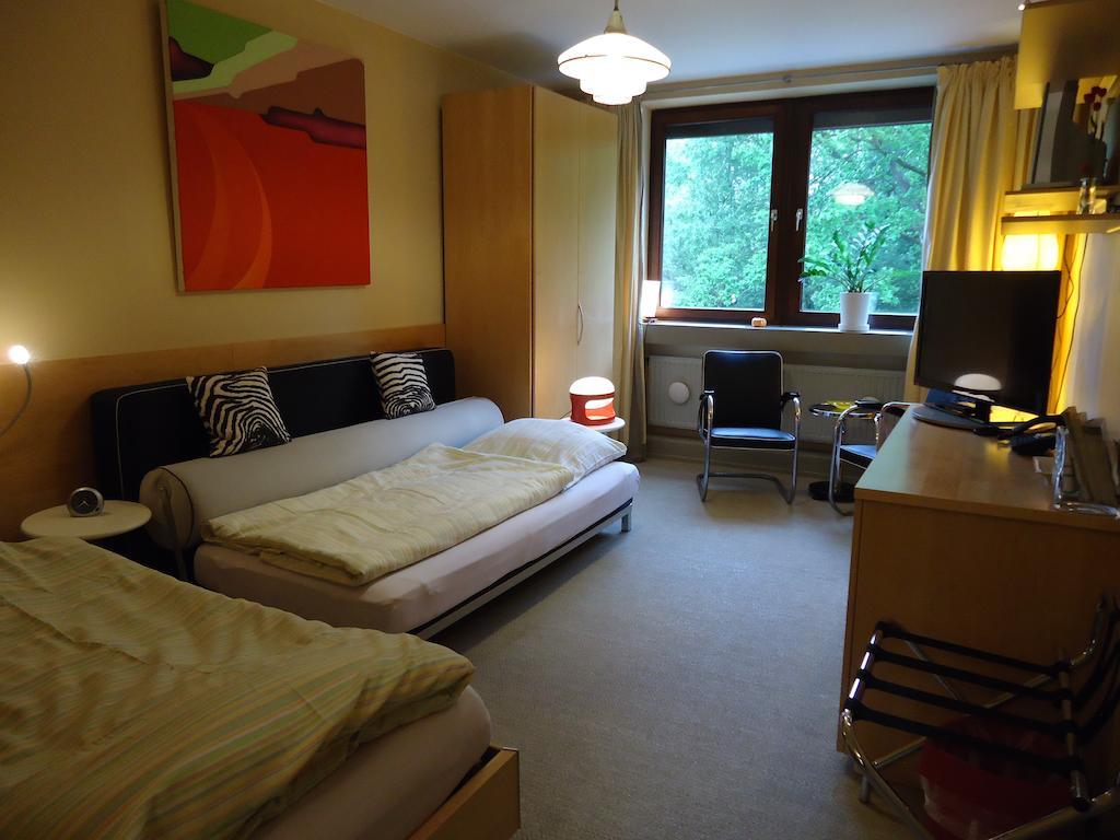 Air Boardinghouse Tulip Stockum, Zu Fuss - 3 Minuten Zur Messe Dusseldorf Phòng bức ảnh