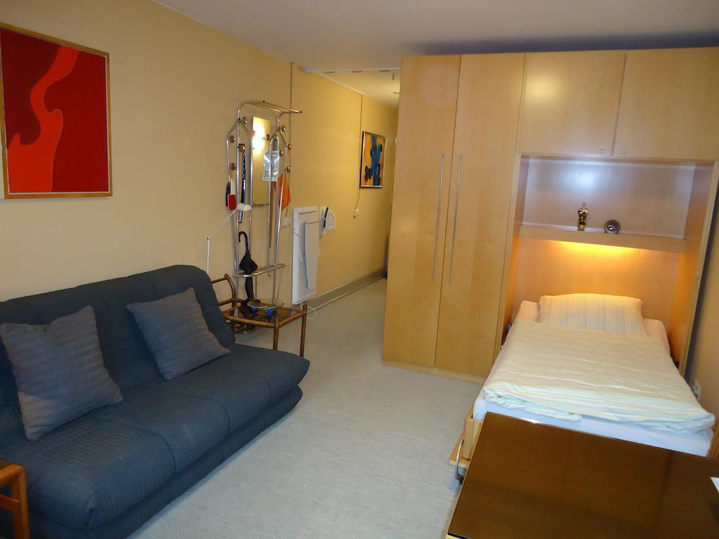 Air Boardinghouse Tulip Stockum, Zu Fuss - 3 Minuten Zur Messe Dusseldorf Phòng bức ảnh
